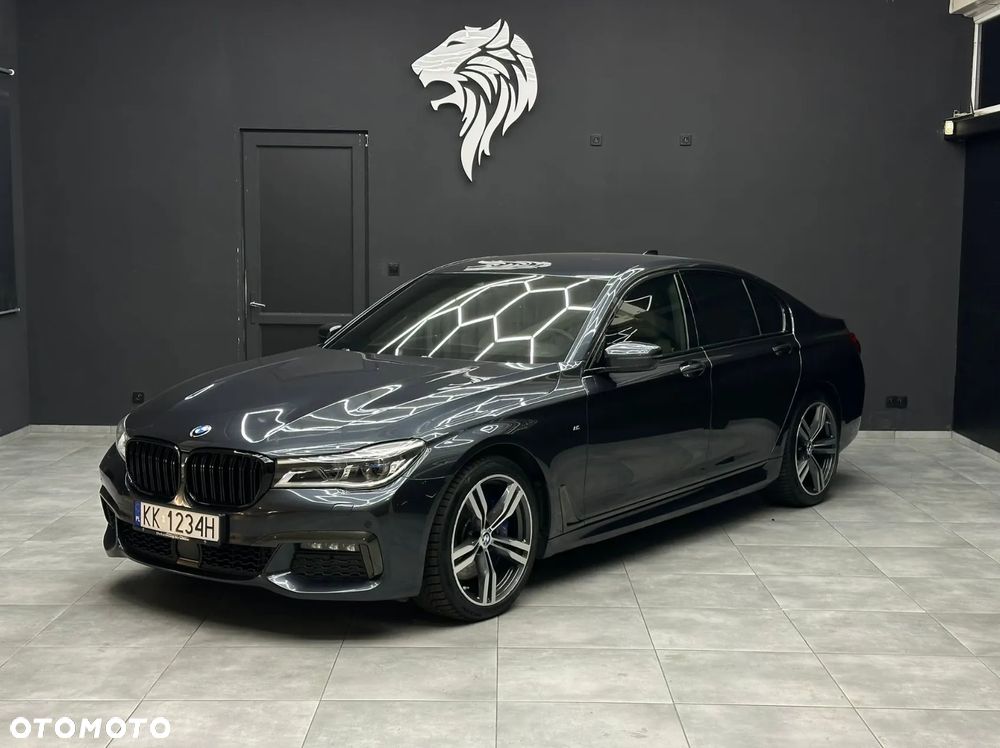 BMW Seria 7 750i xDrive - 12