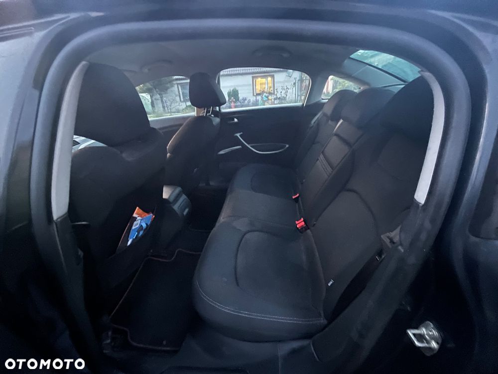 Citroën C5 1.6 HDi Attraction - 7