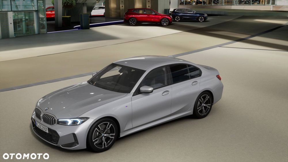 BMW Seria 3 318i M Sport - 4