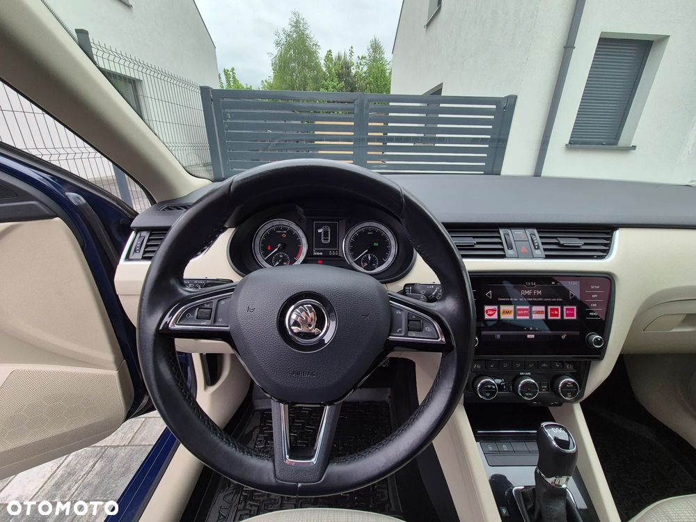 Skoda Octavia 1.6 TDI DSG Style - 13