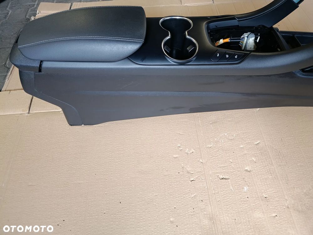 FORD MONDEO MK5 TUNEL ŚRODKOWY PODŁOKIETNIK EUROPA - 5