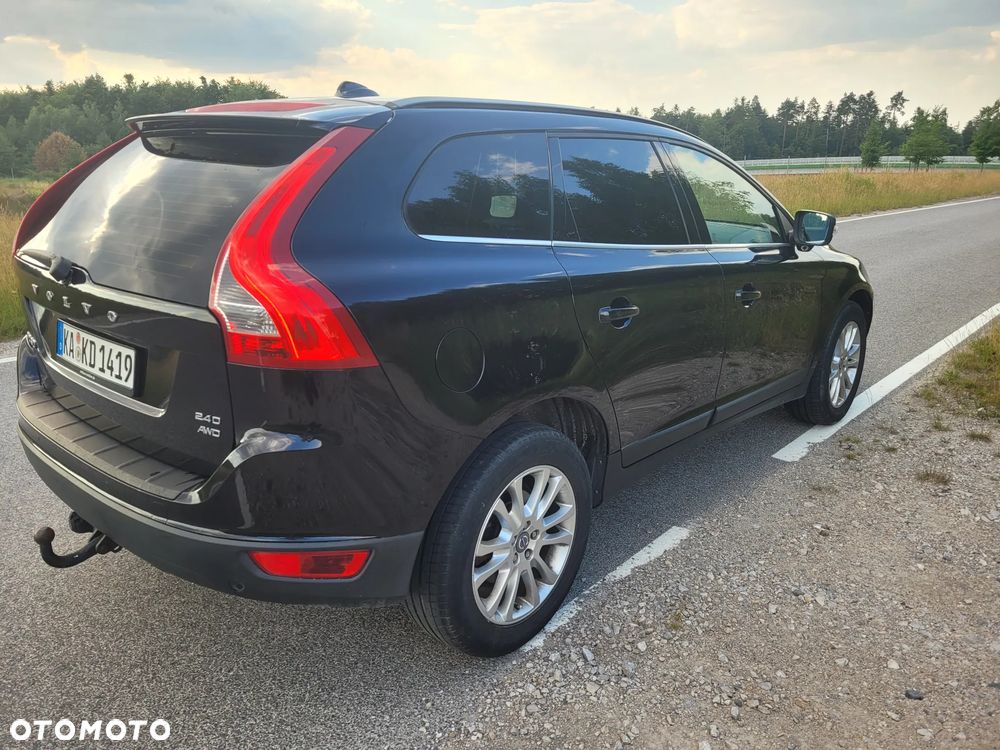 Volvo XC 60 2.4D AWD Momentum - 5
