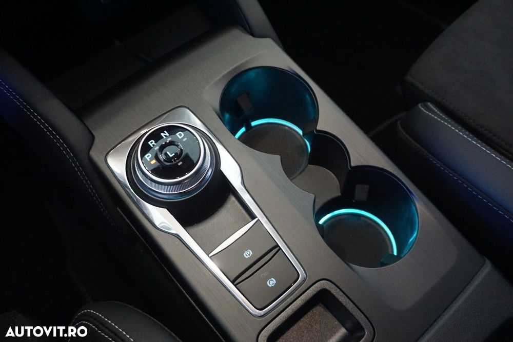 Ford Kuga - 7