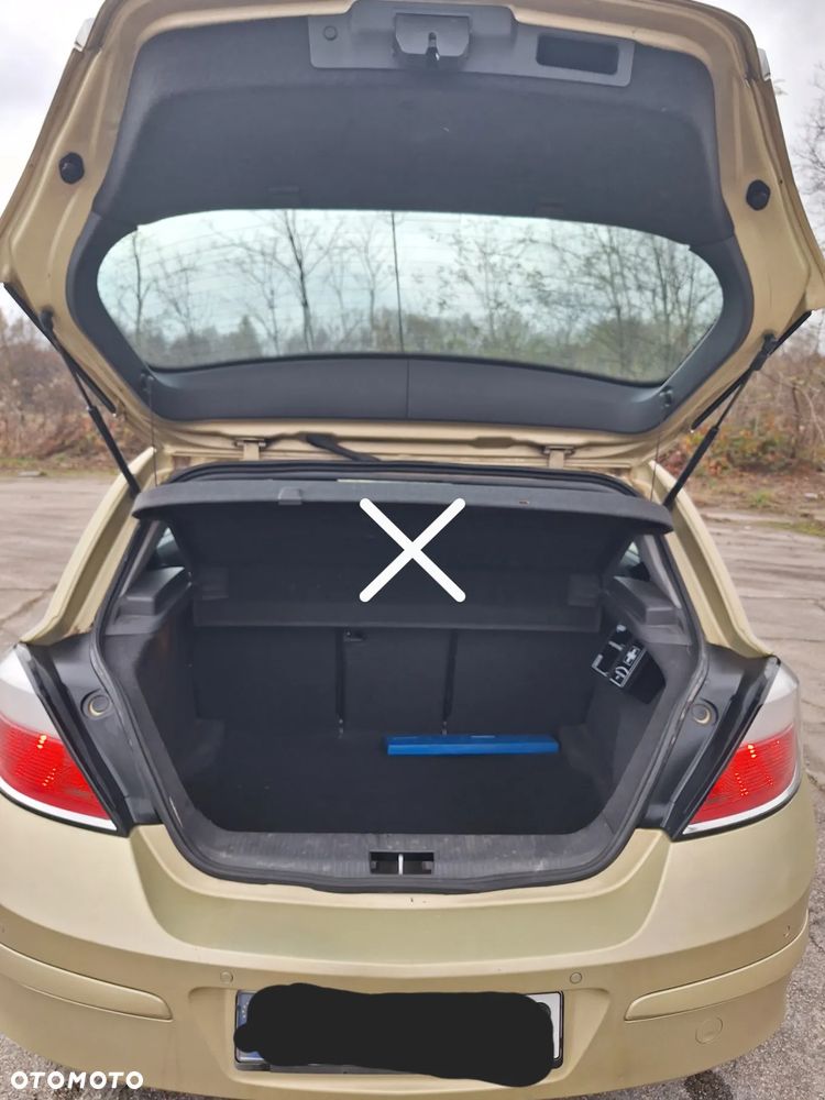 Opel Astra 1.6 Sport Easytronic - 4