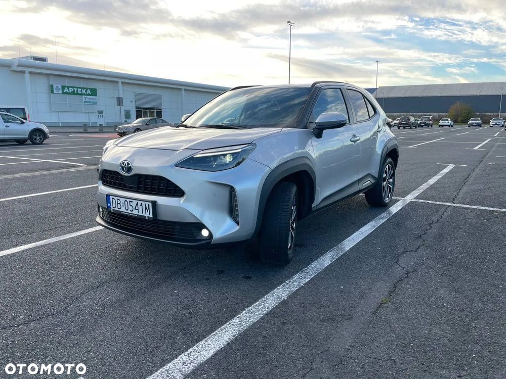 Toyota Yaris Cross Hybrid 1.5 Executive - 3
