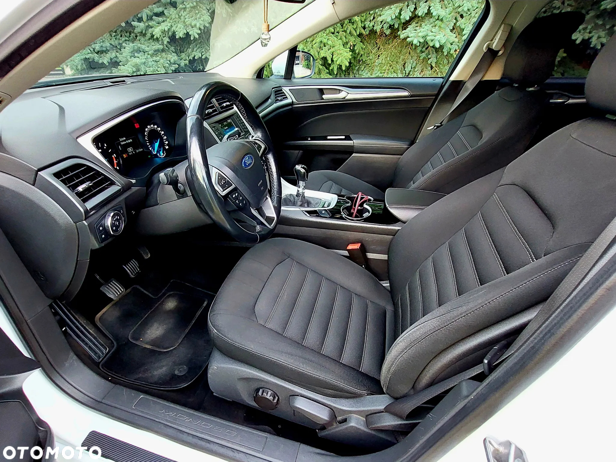 Ford Mondeo 2.0 TDCi Ambiente Plus - 14