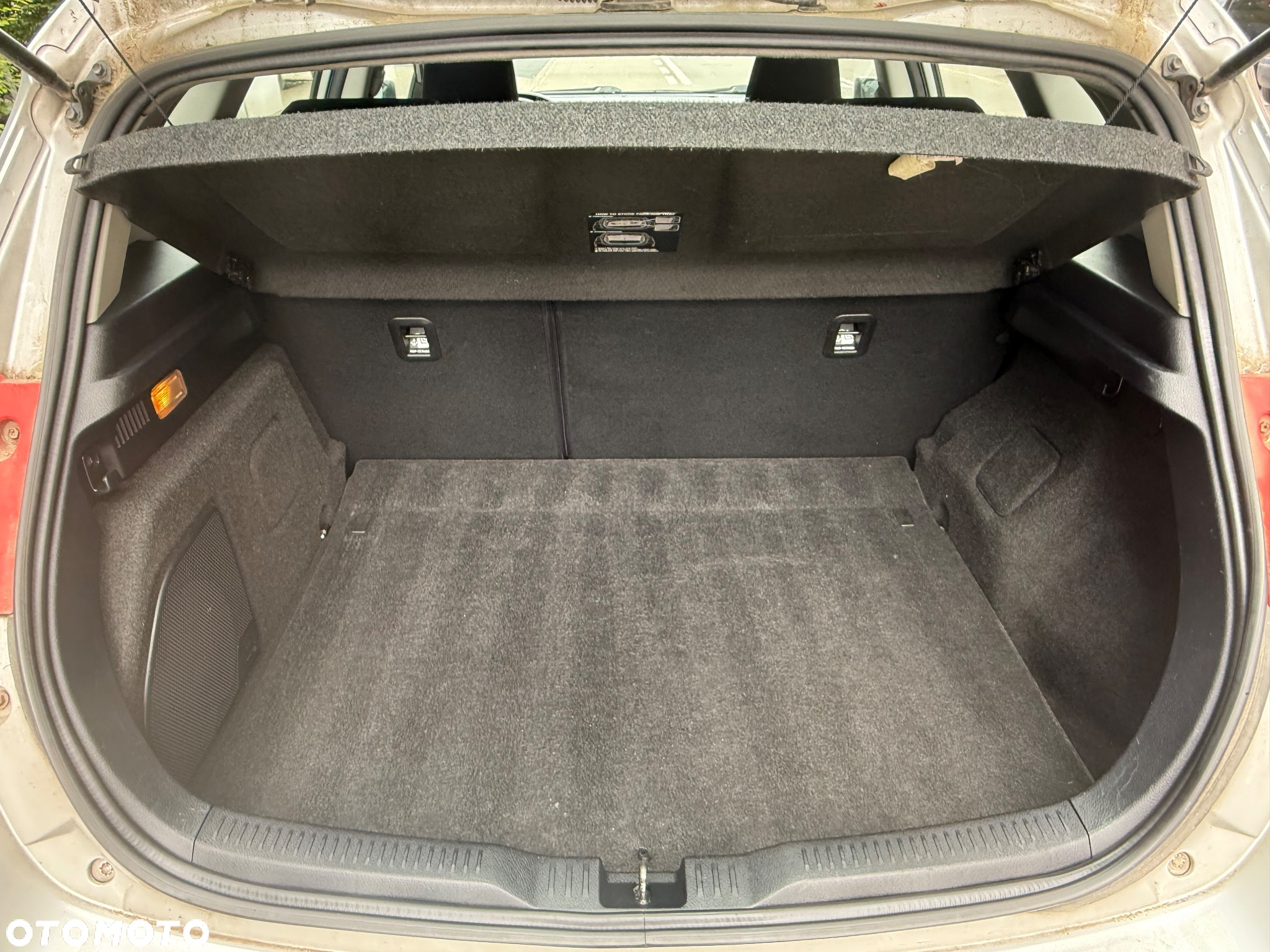 Toyota Auris 1.6 Prestige - 10