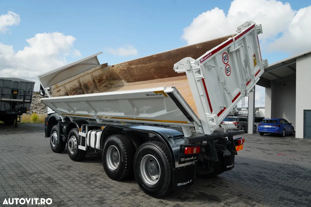 Mercedes-Benz AROCS 3243 / 8x4 / BASCULĂ DUBLU 6,2 M / BASCULĂ HIDRODOXICĂ / EURO 6 / IMPORTAT - 11