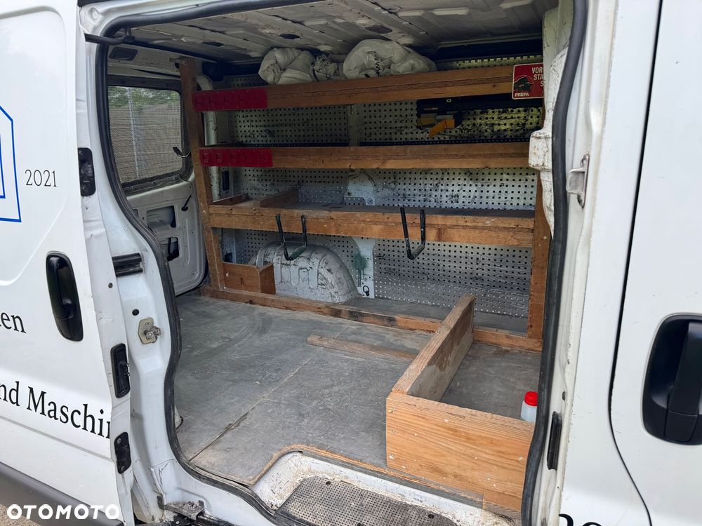 Opel Vivaro - 33