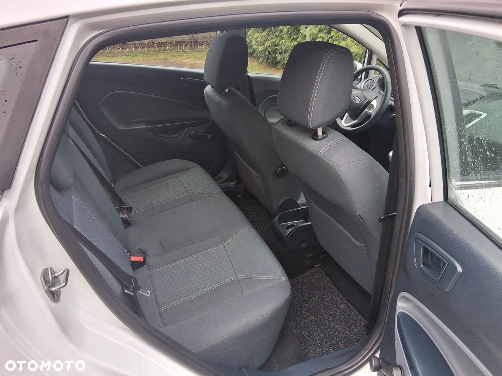 Ford Fiesta - 18