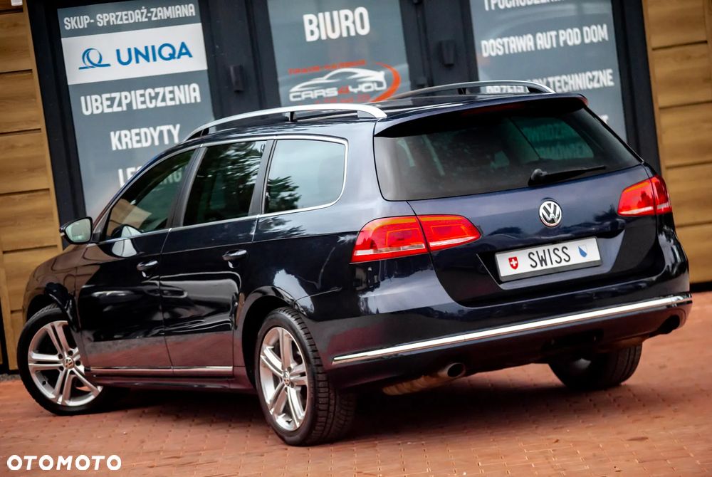 Volkswagen Passat Variant 2.0 TDI 4Motion DSG BlueMotion Tech Highline - 10