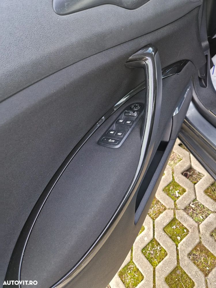 Citroën C5 2.0 HDI Susp H3+ Exclusive - 11