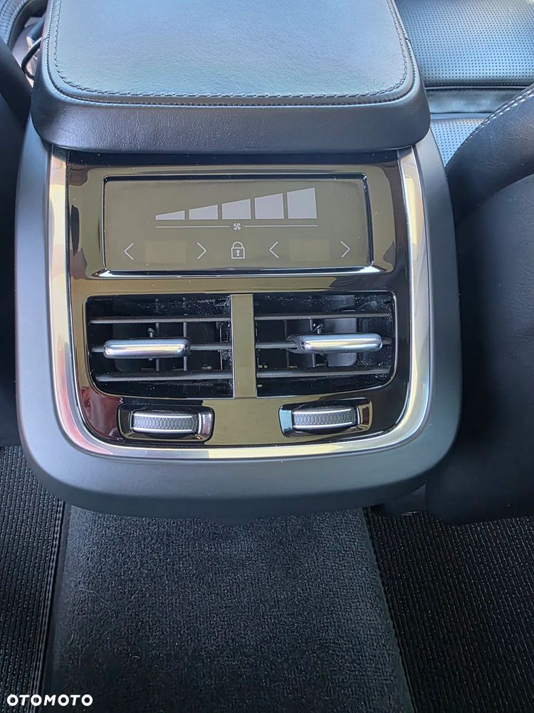 Volvo V90 B5 D AWD Momentum Pro - 17