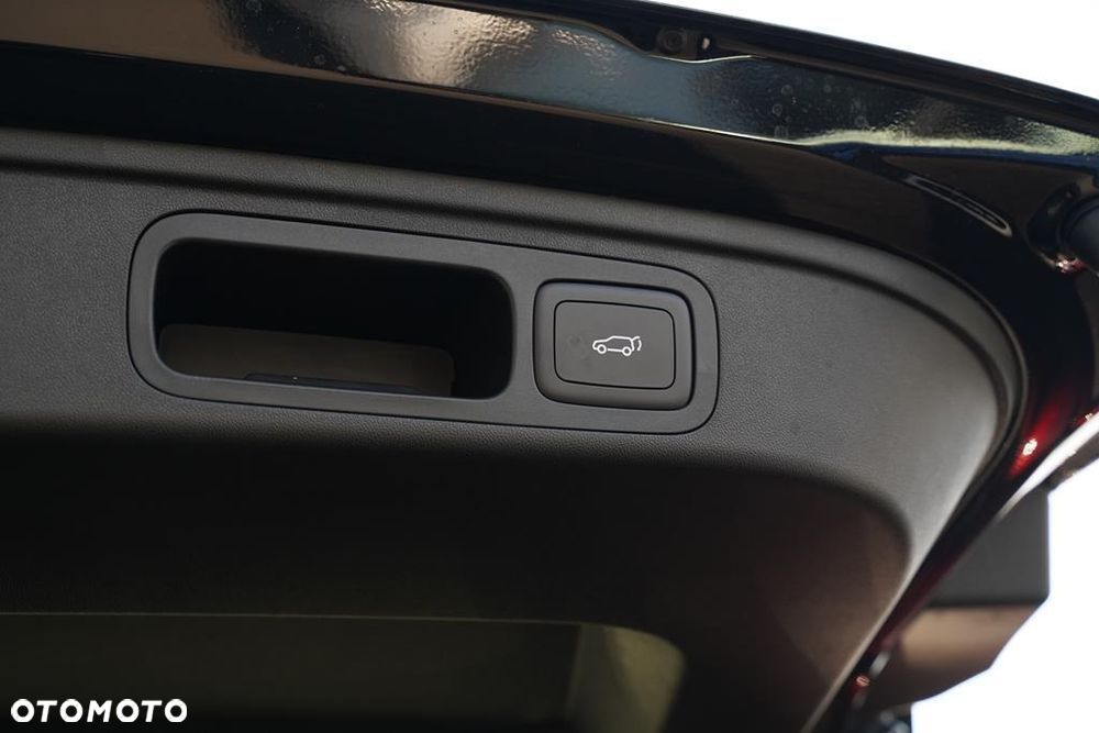 MG HS 1.5 T-GDI Exclusive DCT - 8