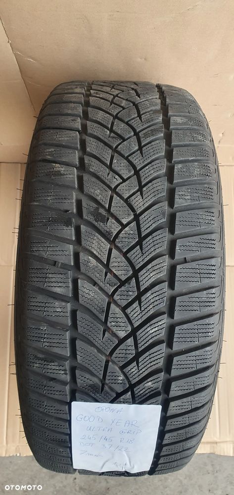 Opona GoodYear UltraGrip Performance + Run Flat 245/45 R18 7mm 3722 - 4