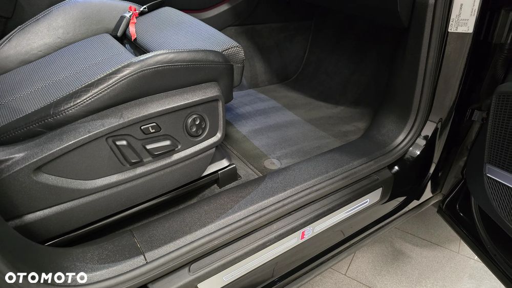 Audi Q5 TDI quattro 150 kW S tronic edition one mythosschwarz - 19