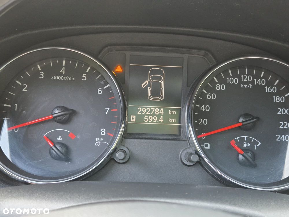 Nissan Qashqai 2.0 360 - 17