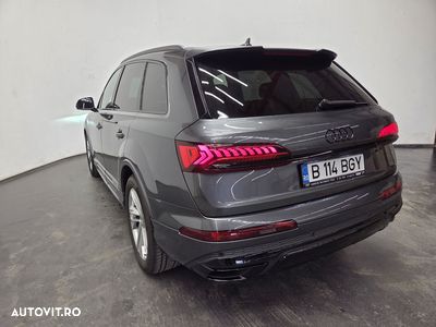 Audi Q7 - 2