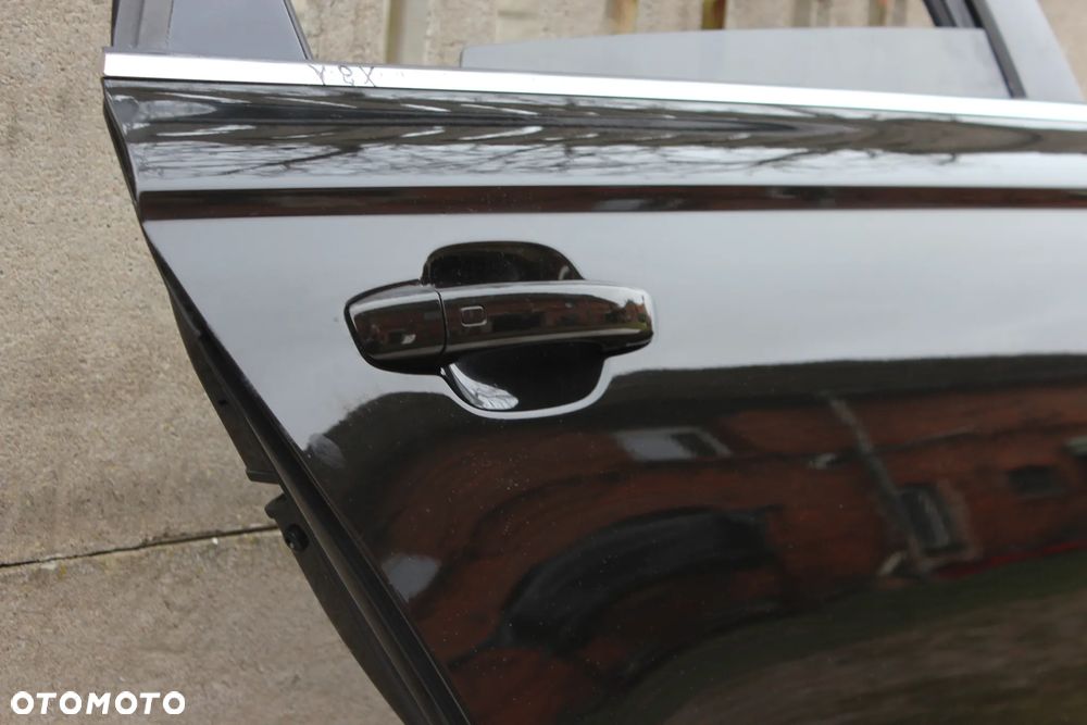 DRZWI TYLNE PRAWE AUDI A6 C7 AVANT LY8X 2015 - 12