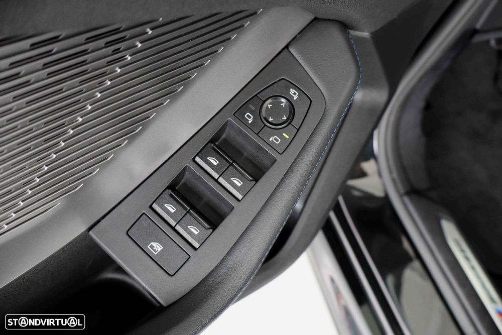 BMW 116 Pack Desportivo M - 14