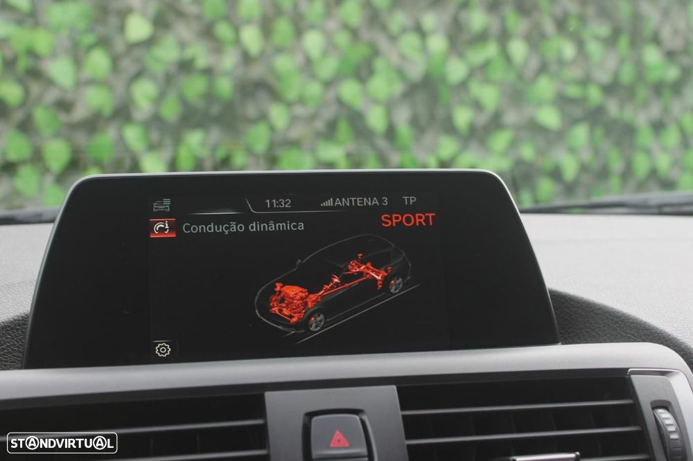 BMW 116 d Line Sport Auto - 17