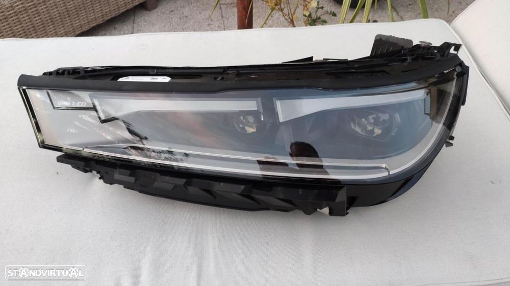 farol esquerdo full Led BMW IX i20 com módulos