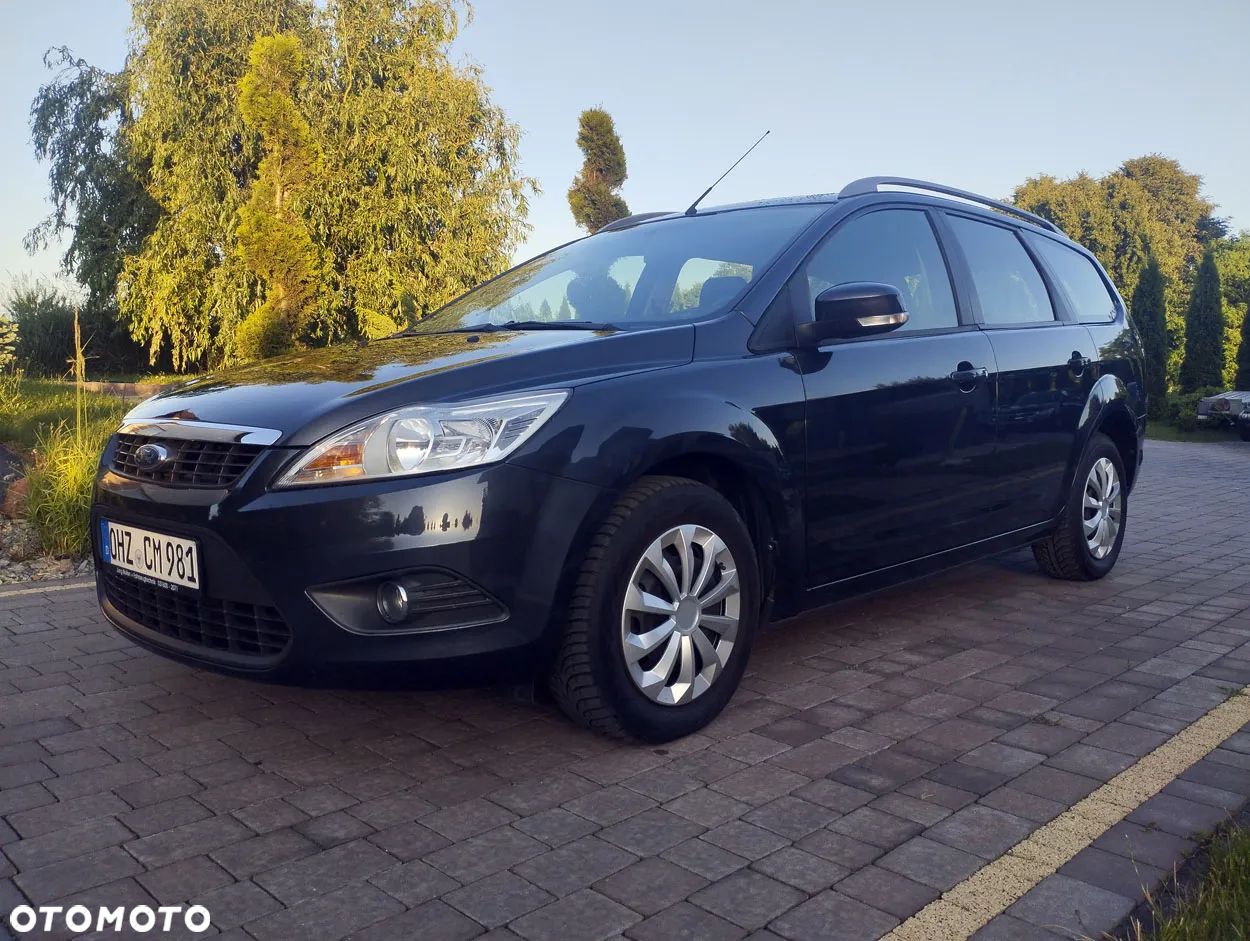 Ford Focus 1.6 16V Trend - 1