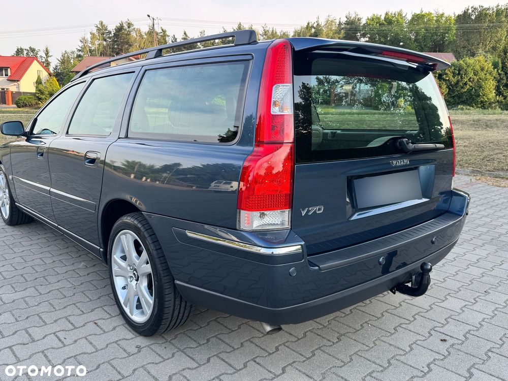 Volvo V70 D5 - 16