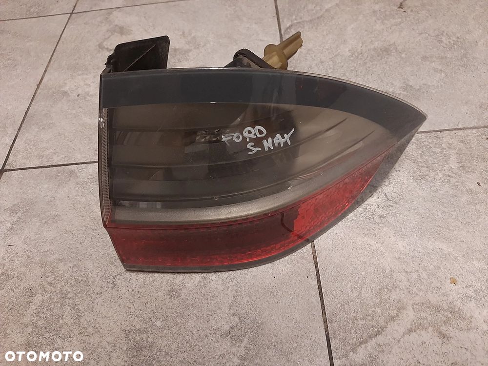 LAMPA LEWA LEWY TYŁ FORD S-MAX I MK1 (2006-2010) EUROPA - 2