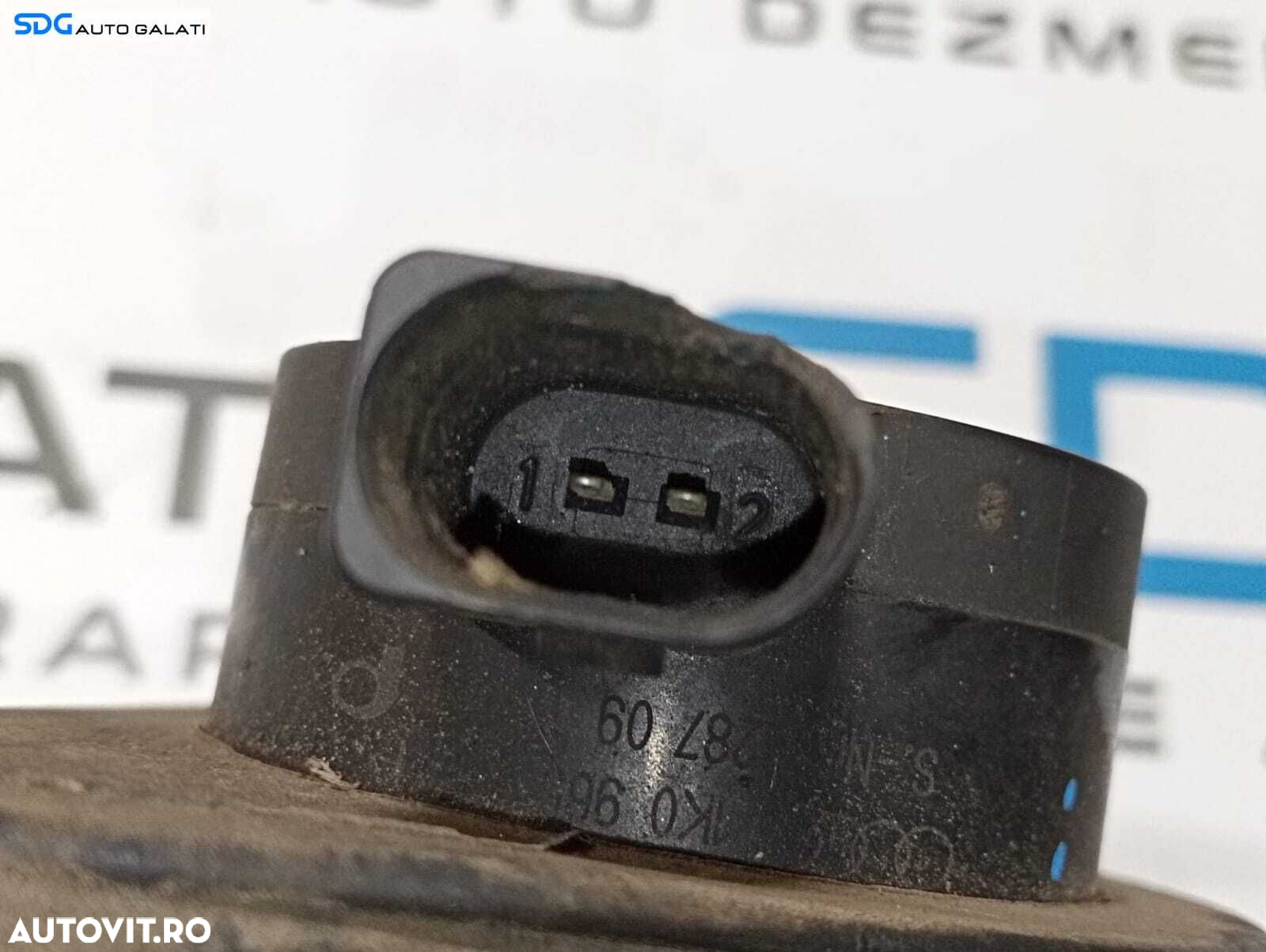 Pompa Secundara Auxiliara Recirculare Apa Volkswagen Passat B6 1.4 TSI 2005 - 2010 Cod 1K0965561F - 3