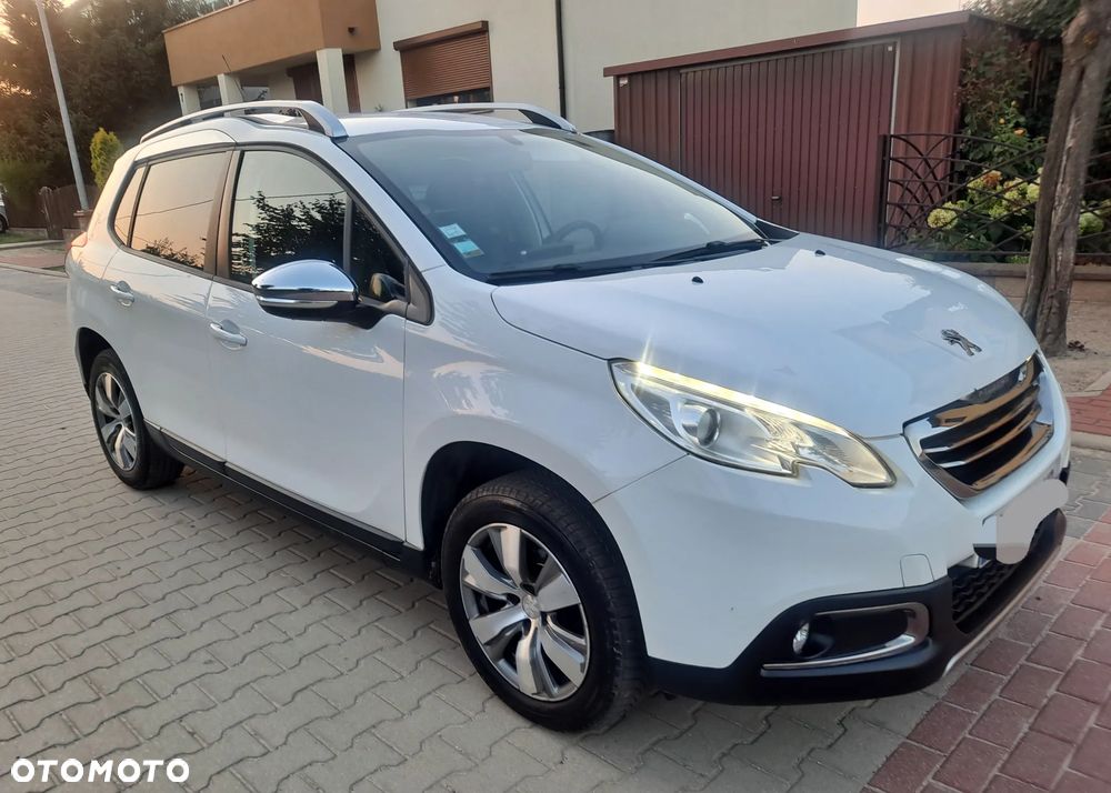 Peugeot 2008 PureTech 82 Style - 2
