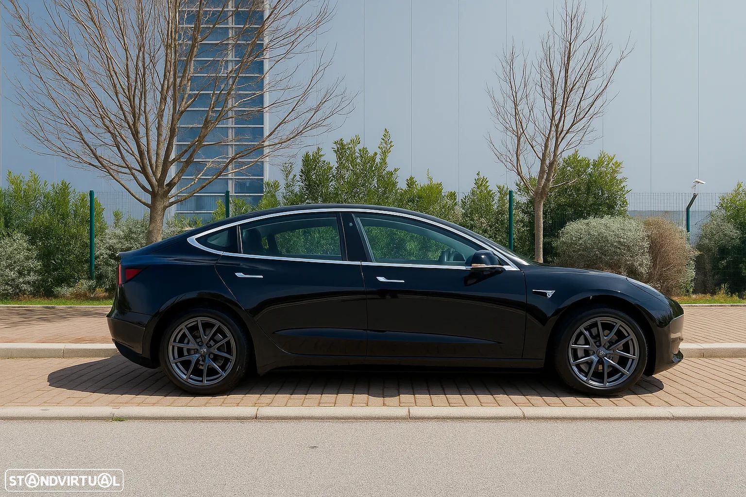 Tesla Model 3 Long-Range Dual Motor AWD - 1