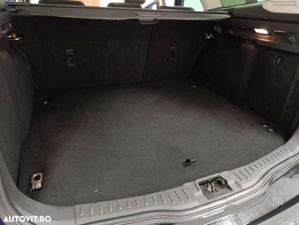 Ford Focus 2.0 TDCI Titanium - 12