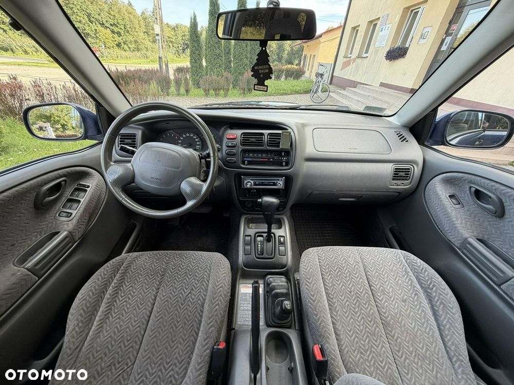 Suzuki Grand Vitara - 13