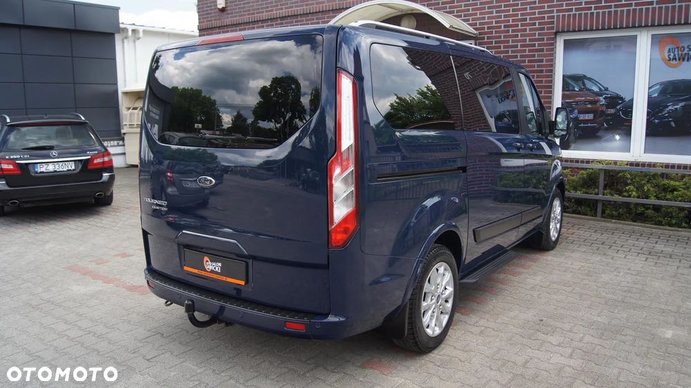 Ford Tourneo Custom 2.0 EcoBlue L1 Titanium - 8