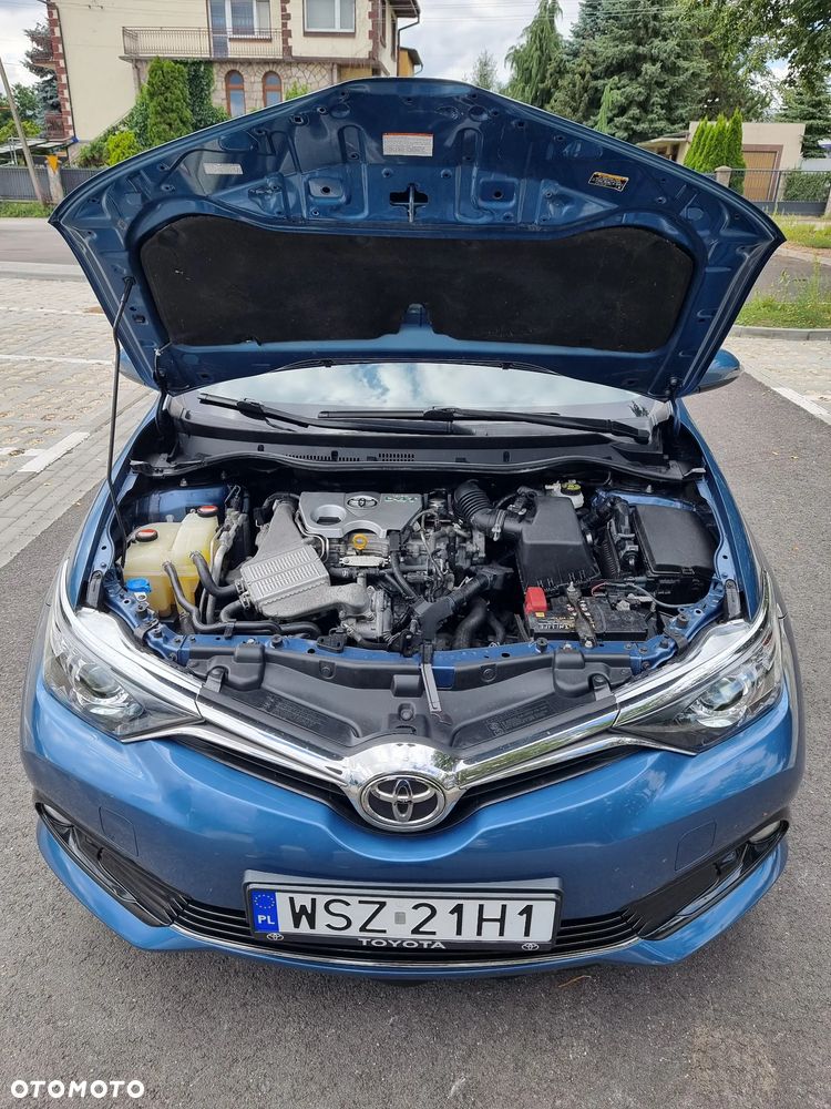 Toyota Auris - 5