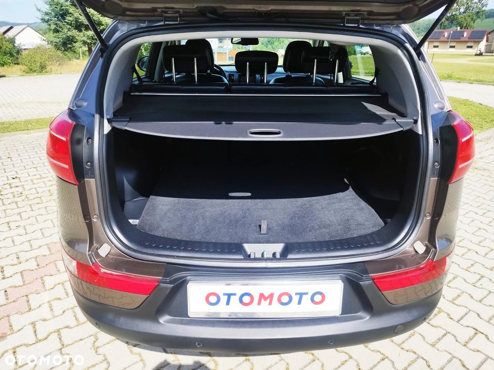 Kia Sportage 2.0 CVVT 2WD Attract - 25