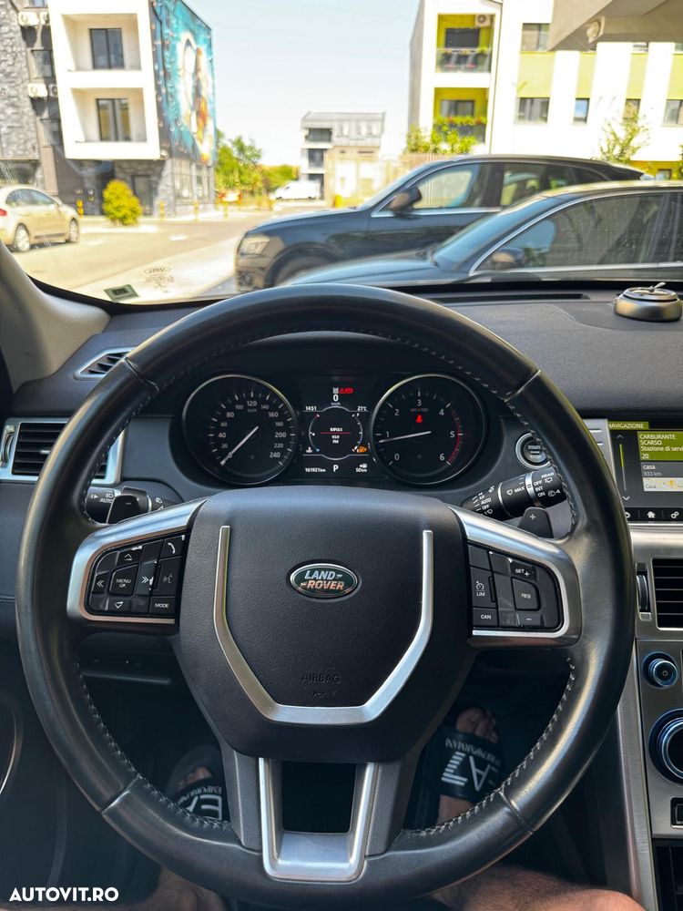 Land Rover Discovery - 9