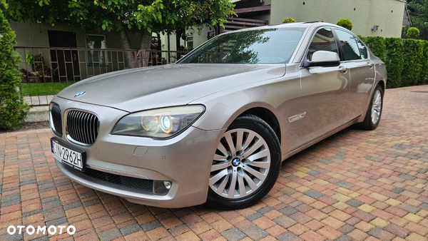 BMW Seria 7 740d xDrive