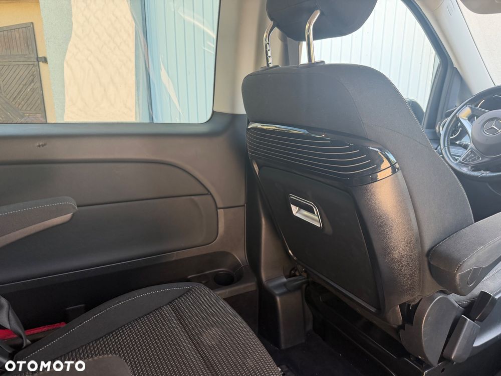 Mercedes-Benz Klasa V 250 d lang 4Matic 9G-TRONIC Edition 2021 - 8