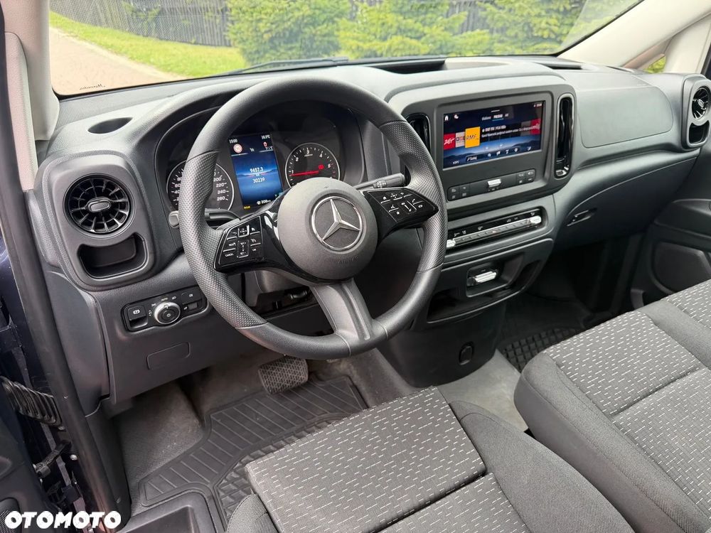 Mercedes-Benz VITO - 26
