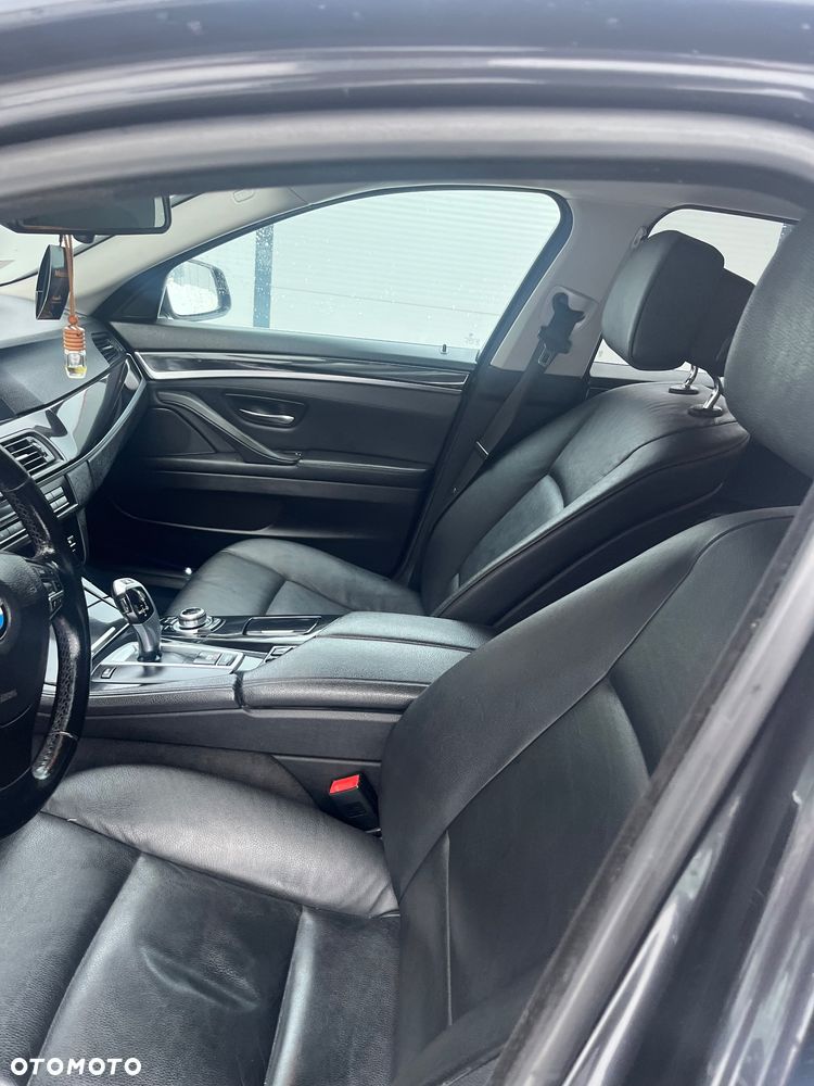 BMW Seria 5 - 1