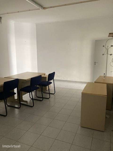 Loja para arrendar na Amadora - Grande imagem: 5/7