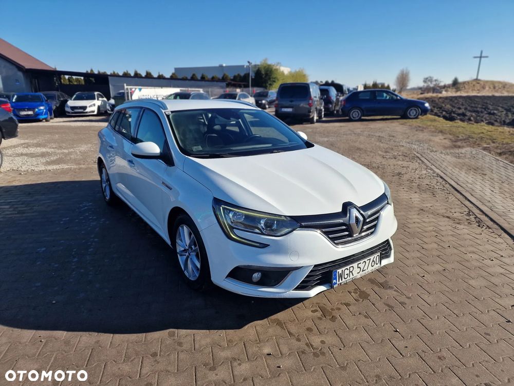 Renault Megane 1.5 dCi Bose EDC - 8