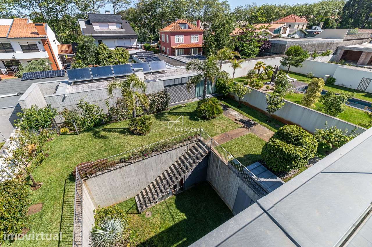 Moradia de luxo T5 isolada junto à praia - Grande imagem: 4/60