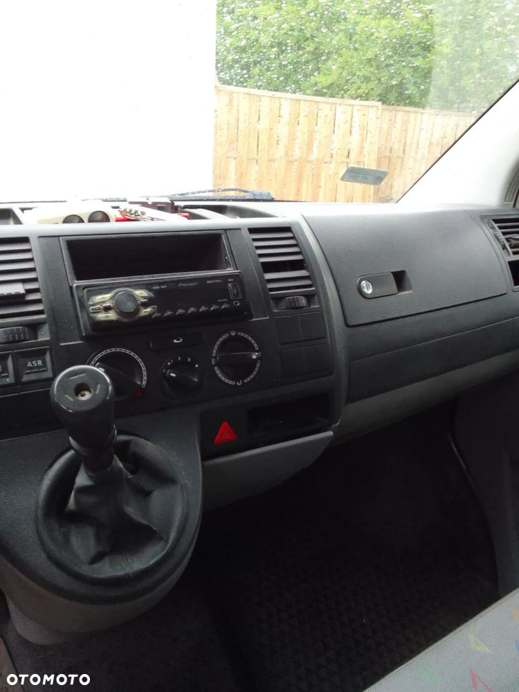 Volkswagen Transporter T5 L2 H2 - 7