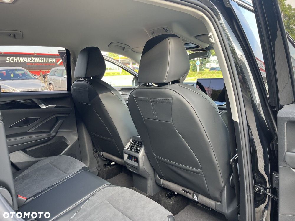 Volkswagen Tiguan 2.0 TSI 4Mot Elegance DSG - 29