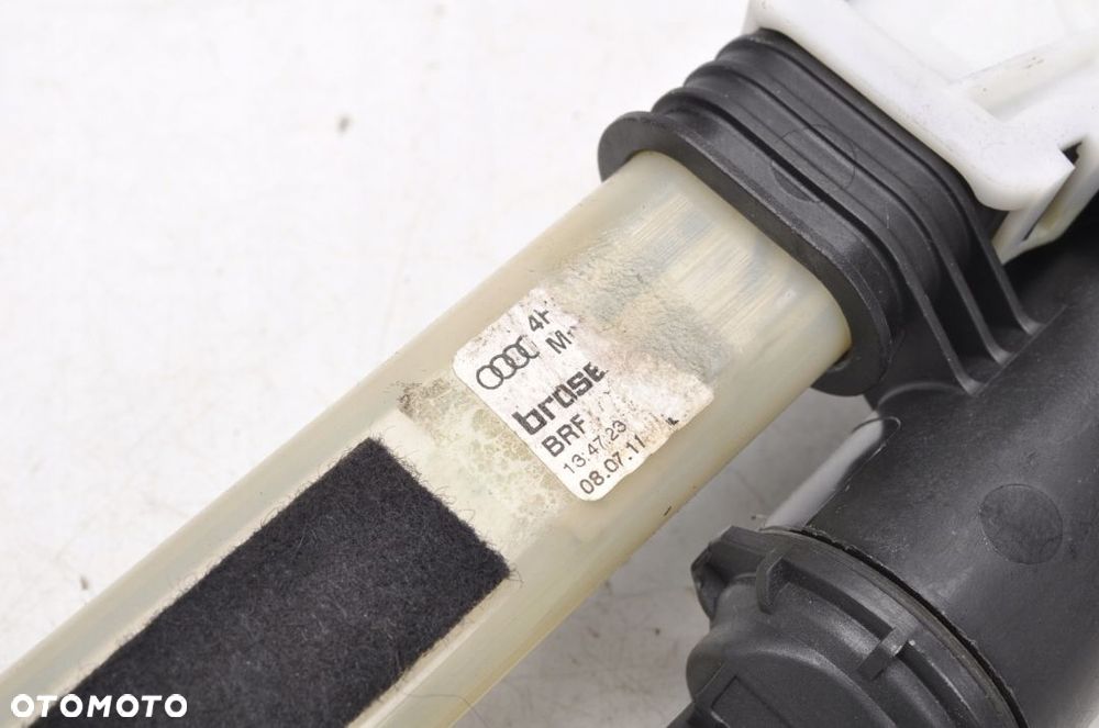 AUDI A8 D4 LONG MECHANIZM ROLETY PRAWY TYŁ - 2