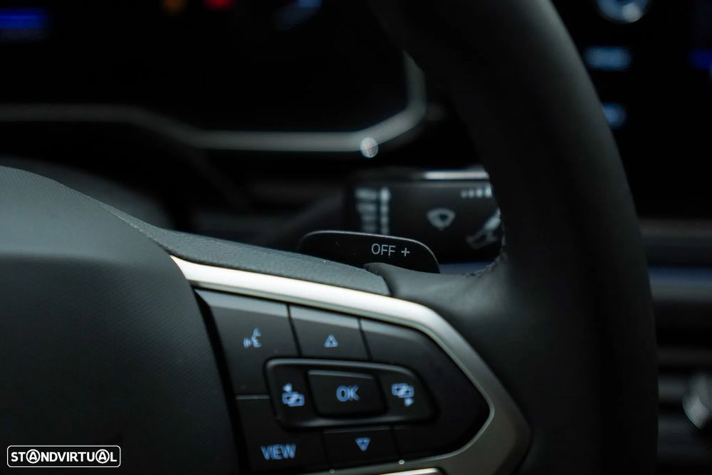 VW Taigo 1.0 TSI R-Line DSG - 27