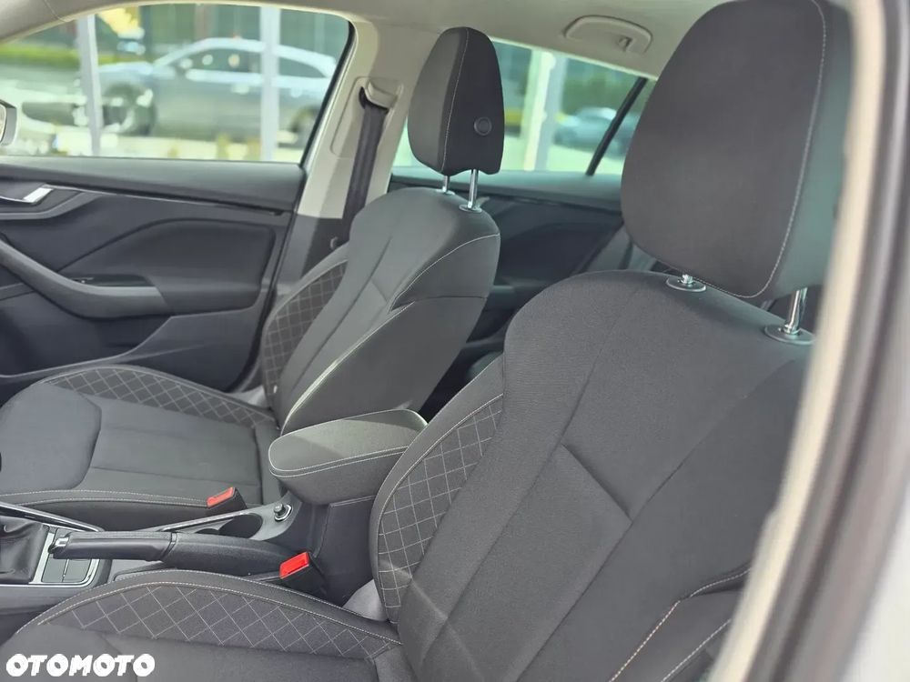 Skoda Scala 1.0 TSI Style - 27